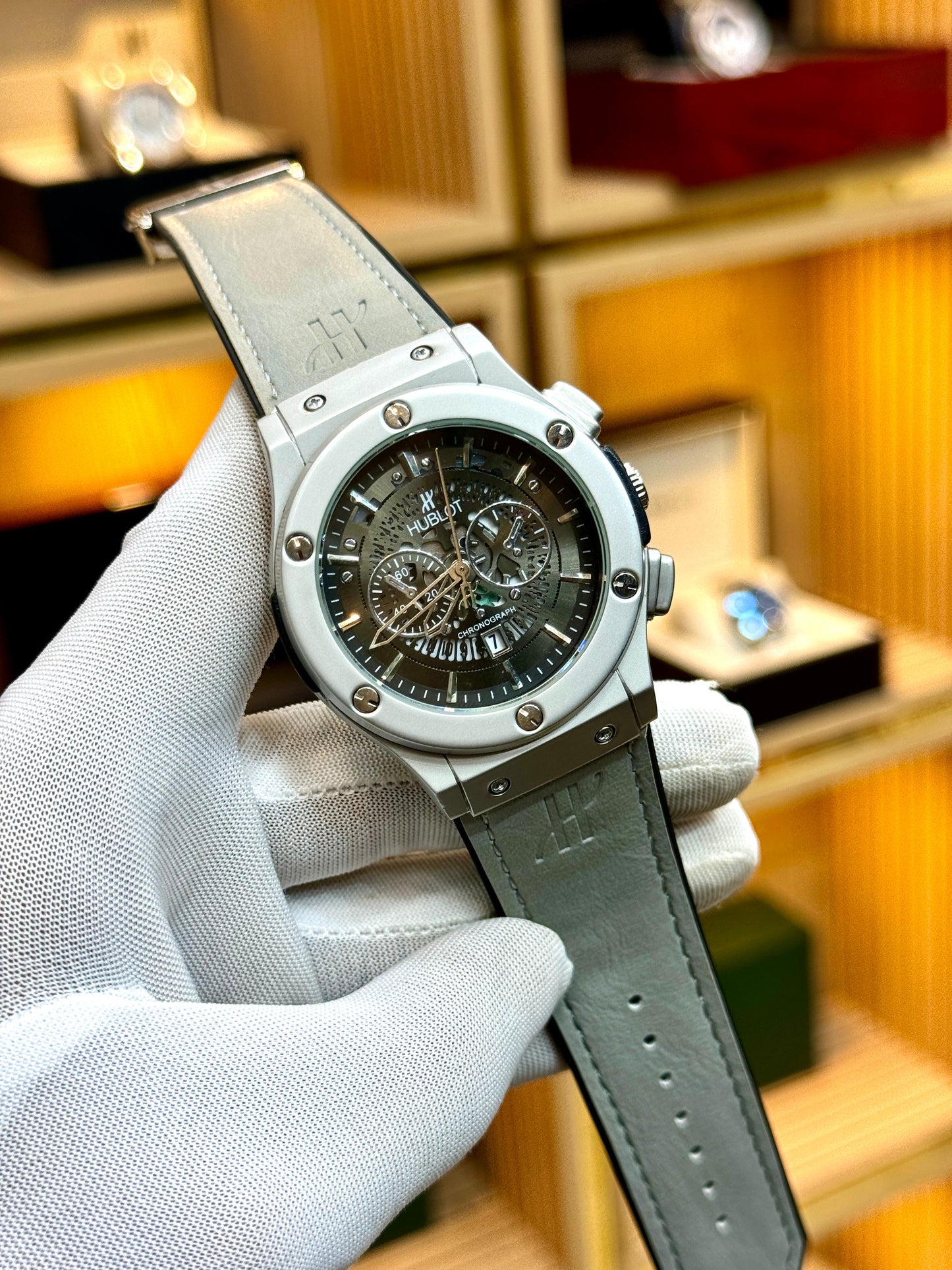 HUBLOT 1352